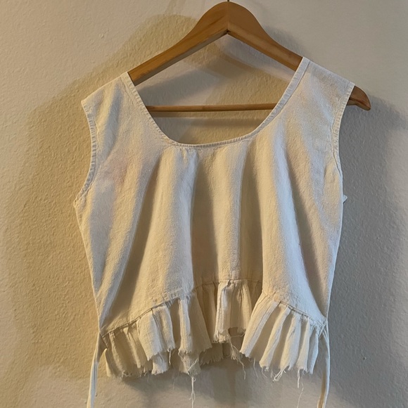 Vintage top. - Picture 4 of 6